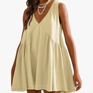 Sleeveless V-Neck Dress in Light Yellow